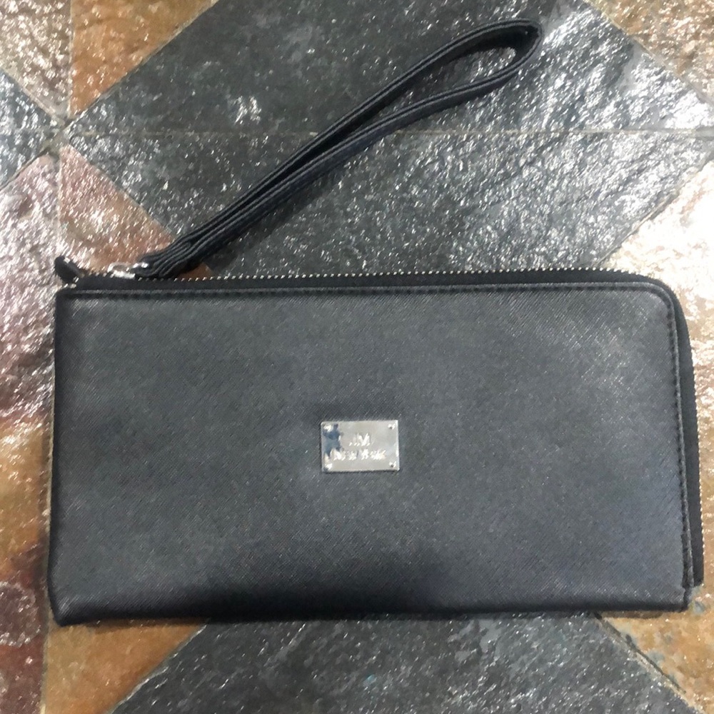 Jm New York Clutch Wristlet -> JM New York Clutch Wristlet